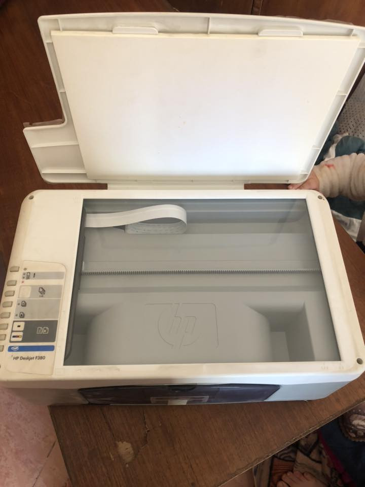 سلام عليكم 
متاح طابعات عدد ٤ جانن يشتغلن بس انتركن فتره وهسه ما ادري بيهن يشتغلن او لا 
*********** للاتصال او واتساب
