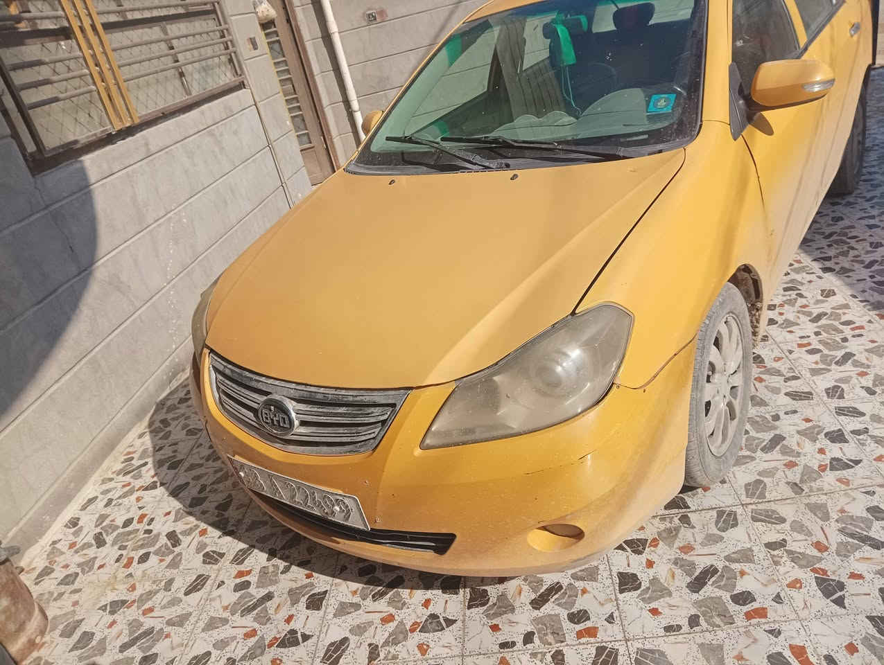 السلام عليكم عندي سياره بي واي دي جي 3 اوتو 2013 صفرة تكسي مصفرة هيئه وغرامات  للبيع في بابل رقم الماني بابل مكينه جديده كير بي خربطه سعر 37وبيه مجال الاستفسار عل ***********
