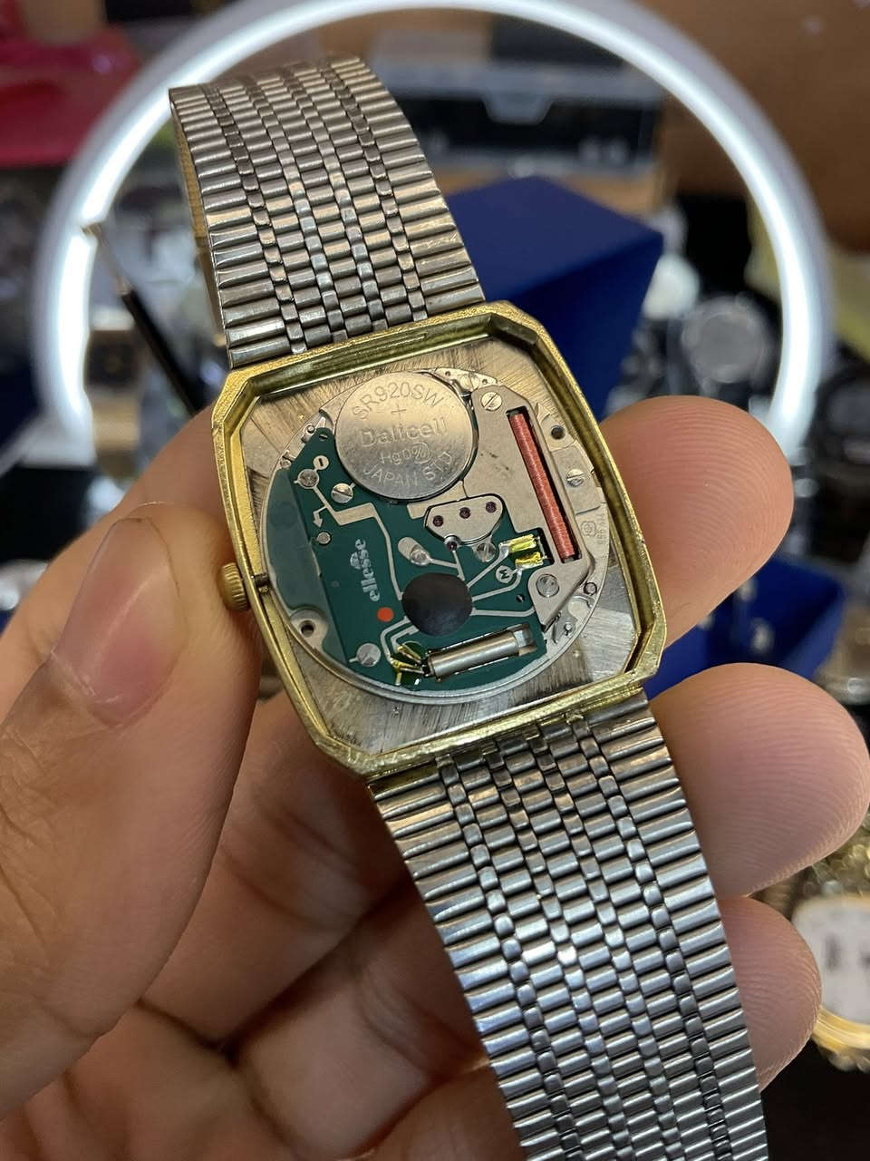 روتري سويسري بطاريه مع العلبه الاصليه قطر 26x29 السعر 100$ قفل شامل التوصيل


**إذا كنت صاحب هذا الإعلان وتريد حذفه لأي سبب، رجاءا أرسل رسالة إلى الدعم الفني**