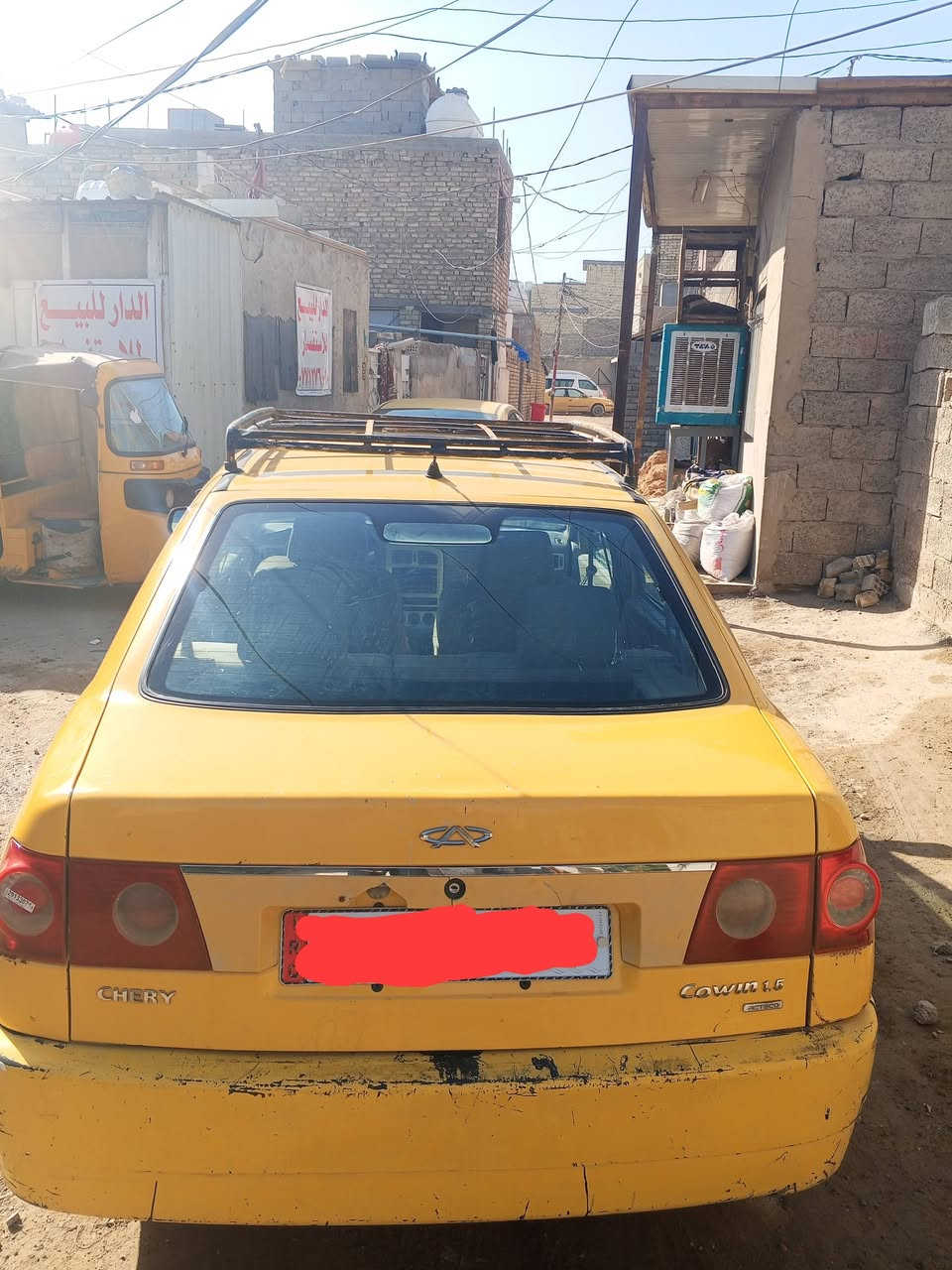 السلام عليكم شيري كوين مديل 10 سنويه لل 30 رقم انكليزي بغداد سياره جديده نضيفه السياره بسمي كلشي جاهر مكينه ابلاديه صدر جديد كشر ابلادي ماعده طخه خفيفه  مكان بغداد السعر 26  للاستفسار ***********
