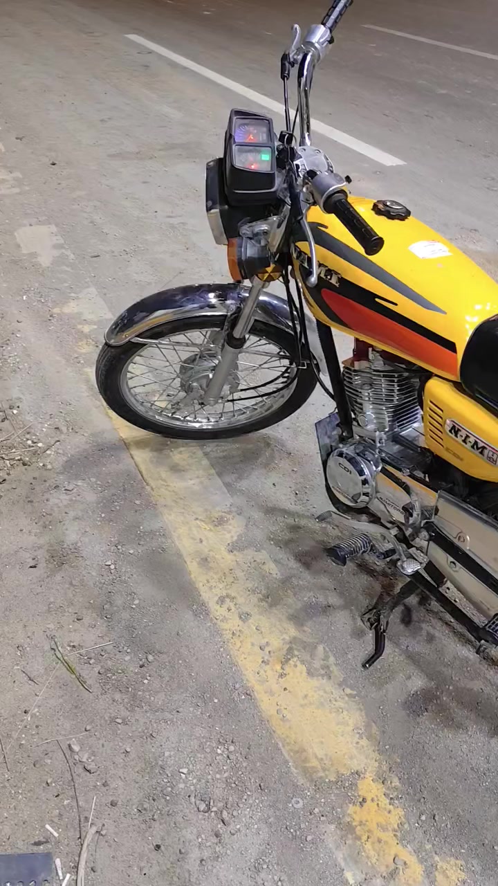 السلام عليكم دراجه للبيع دراجه كلك كلك دراجه كلها شغاله من طول للطول موديل 2024


**إذا كنت صاحب هذا الإعلان وتريد حذفه لأي سبب، رجاءا أرسل رسالة إلى الدعم الفني**