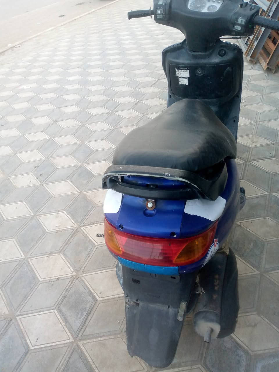 للبيع أو مراوس بدراجة ايراني ***********
