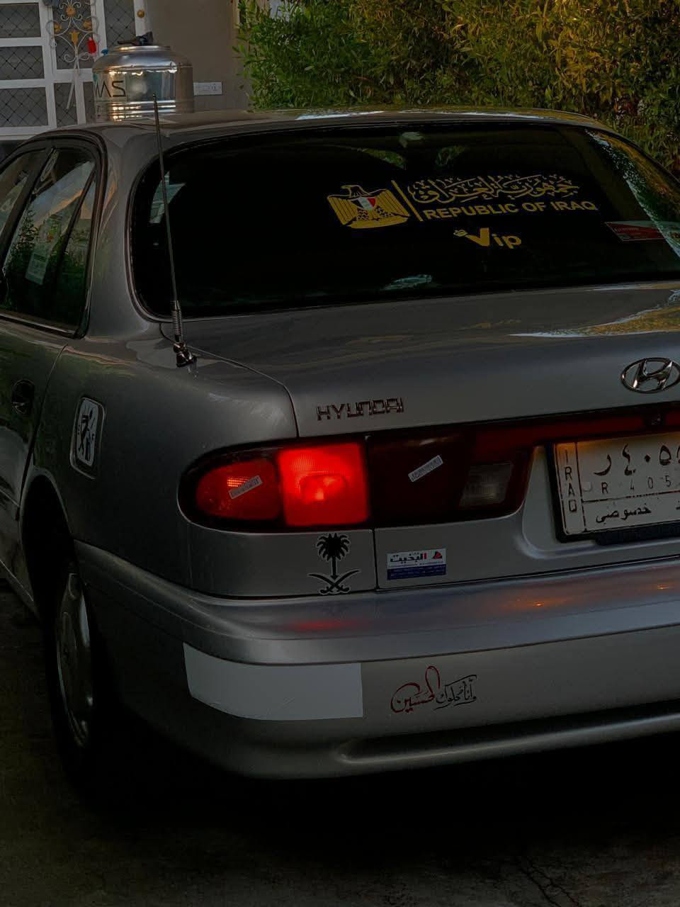 سلام عليكم سوناتا تو 1995سياره جديده وخير من الله مكينه 2000مفتوح وسياره مال بيت ممتعوبه واحله من الصور بهواي رقم بغداد الجديد انكليزي هزه جديده قبل اسبوع سنويه لل 2026بشهر 9وبيه كامره وشاشه سياره مناقصه برغي بجهك للشارع مذب ربع عليه وانضف من الصور بهواي ومتواجد عل فيس والسعر خابرني وتدلل ‎0772 125 7840وهاذه بي واتساب هم..
