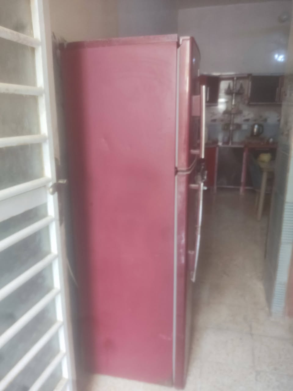 للبيع العنوان الكوت الدبيه الثالثه الزراعيه 
السعر ب 300   ***********
