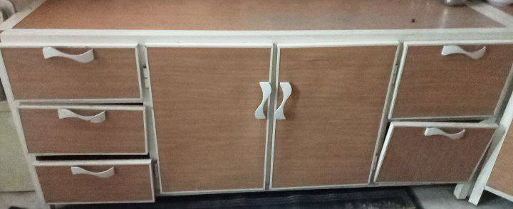 كاونتر مستعمل للبيع
 ***********
