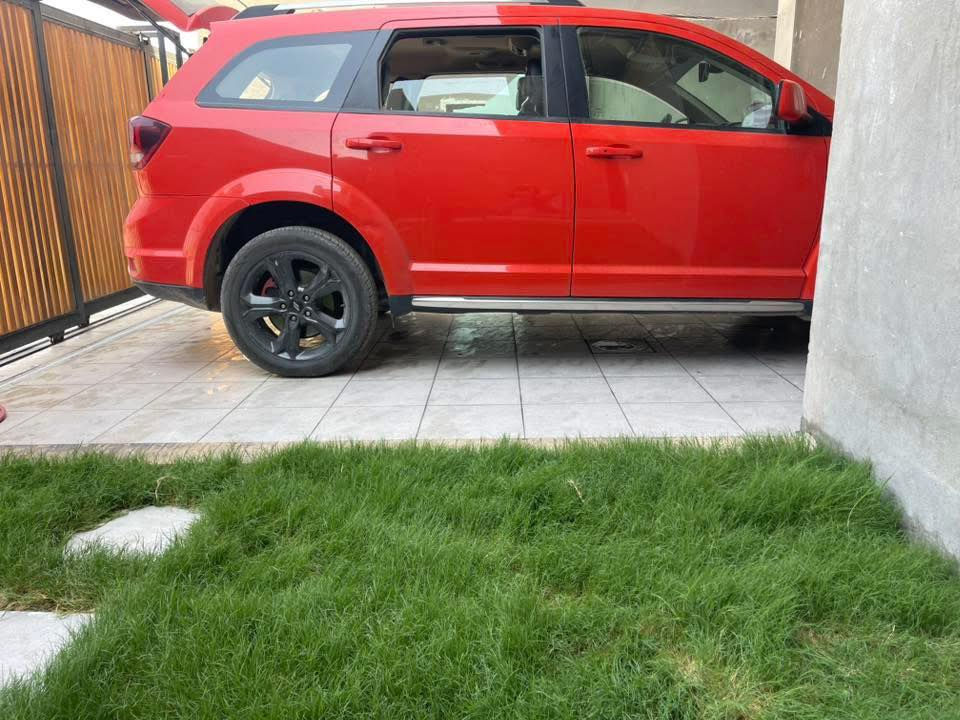 🚗 للبيع – Dodge Journey Crossroad 2019
🔹 محرك 3.6L V6 مطابق للسنوية
🔹 رقم بغداد باسمي، مداور ثاني يوم
🔹 ماشية 108,000 ميل (حقيقي)
🔹 7 راكب، 3 قطع تبريد
🔹 حادث بسيط جداً (الجاملغ + هلال الباب الخلفي جهة السايق – موضح بالصور)
🔹 الإيرباك سليم
🔹 توني مرتب حدادية الصدر
🔹 كير جديد
🔹 راديتر جديد
🔹 مدخلها حمام شامل
🔹 السعر: 152$ (قابل للتفاوض)
🔹 الموقع: الديوانية
🔹 الهاتف: ***********

