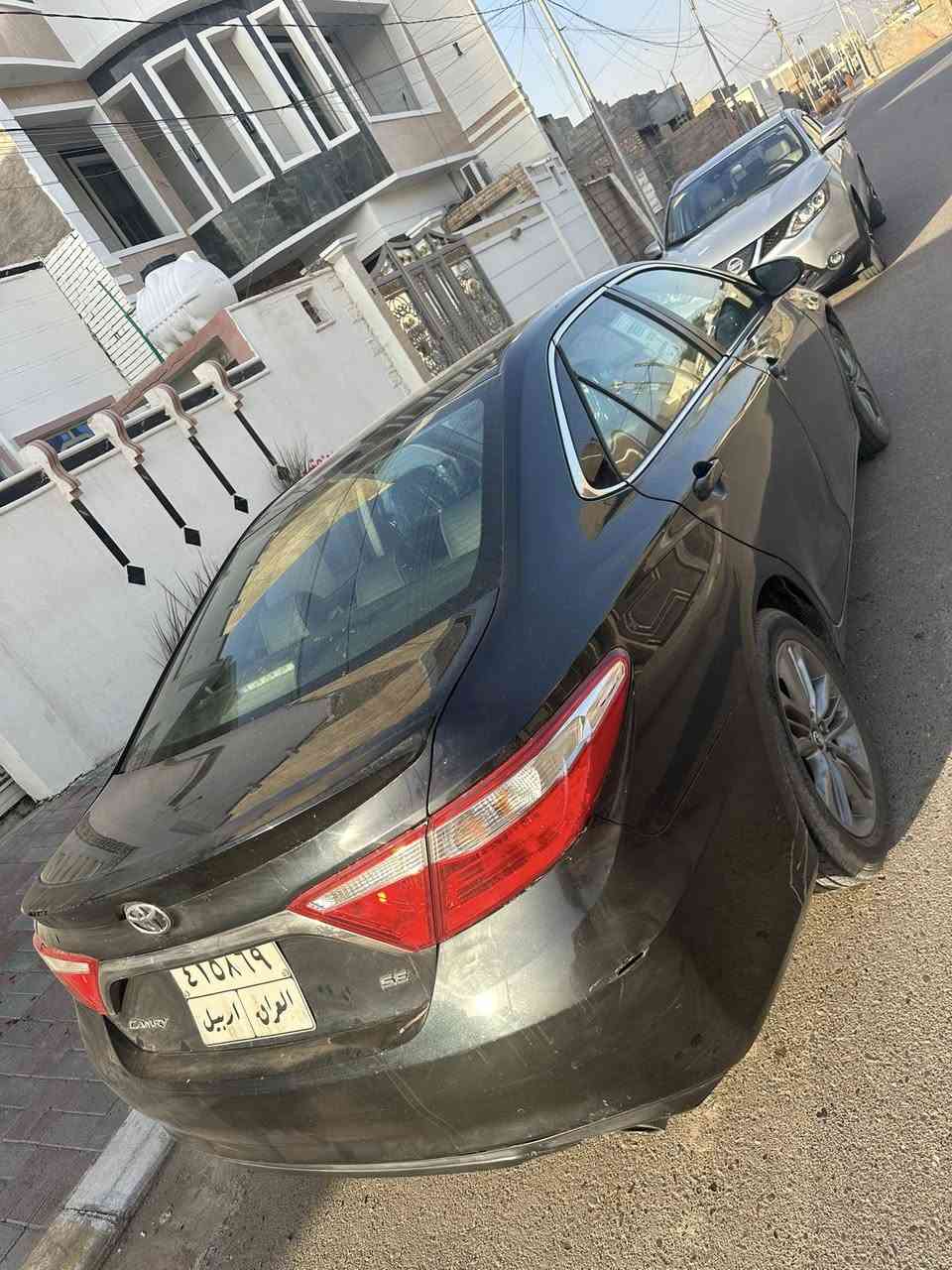 السلام عليكم للبيع كامري 2015 SE
ماشيه ١٣٠ mi محرك كير شرط مامفتوح ولا ينقص
اربع قطع صبغ جاملغ وبنيد صبغ 
+ بابين يمين بدون دواخل بدون ارباگ 
سنويه منتهي السعر ١٣٤ وبيها مجال 
مكان السيارة صلاح آلدين ناحية الزوية مراوس حسب القناعه 
***********
***********
