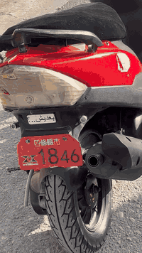 سلام عليكم شباب دراج ماكس عدله شوفت عنك شلعه ومدل فول صالنصه FMمكاني مكاني سيطرت حي الصناعي مقابيل أسواق ادعمي السعرر 475وبيه مجال +المو شراي لا يرأسني اخيكمم رقمي ***********
