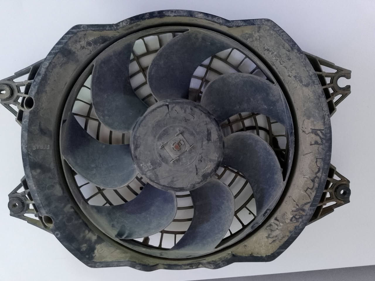 مروحة اضافية 140 واط اصلي كوري شرط الفحص سعر 25 الف توصيل موجود بغداد والمحافظات


**إذا كنت صاحب هذا الإعلان وتريد حذفه لأي سبب، رجاءا أرسل رسالة إلى الدعم الفني**