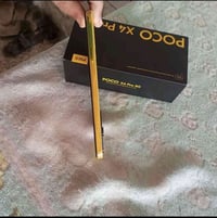 بوكو X4 برو 5G • ٢٥٦ جيجا • فطر بالشاشة
