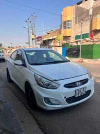 اكسنت • ٢٠١٢ • محرك ١٦٠٠