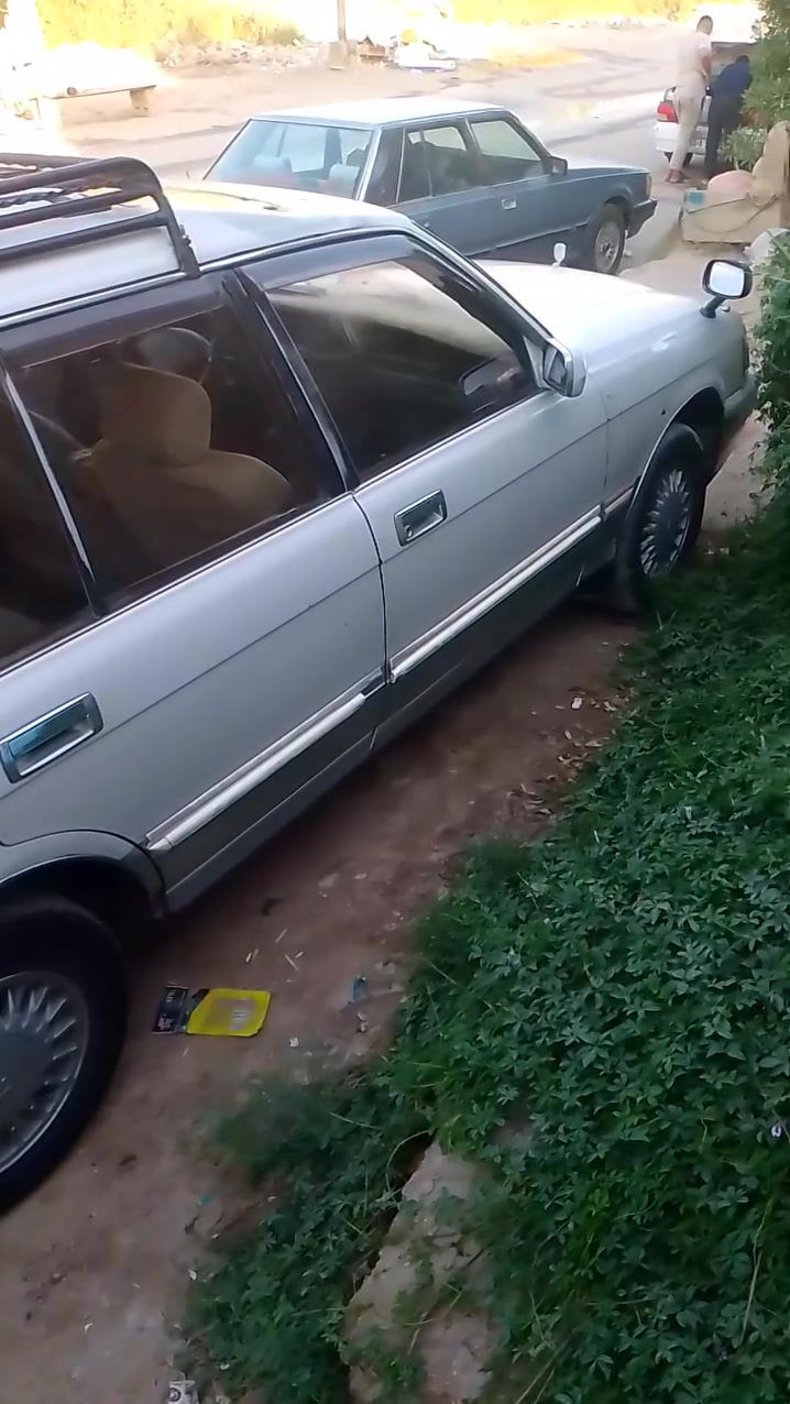السلام عليكم 
سيارة ارنب للبيع موديل 93 سيارة جاهزة من حداديه ومكينه وگير وتخم تاير وتبريد سياره بأسمي  والسنويه هم والسعر ع الخاص  الاتصال ع الرقم ***********

