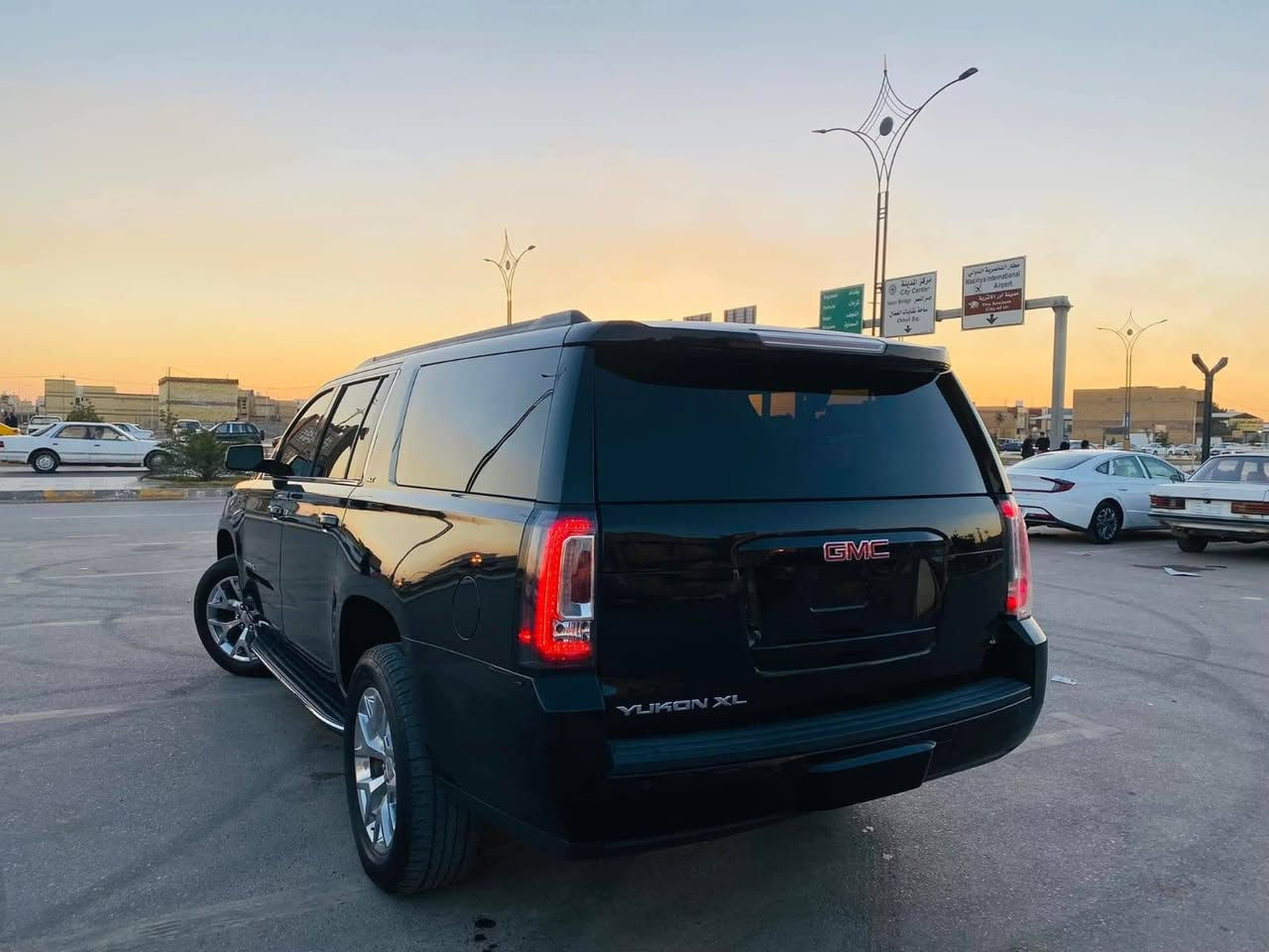 السلام عليكم  ورحمة الله 
جمسي يوكن طويلة ادوات ادوات للبيع 
موديل ٢٠١٦ 
مابيها اي نقص جاهزة 
مكفولة من الصبغ والكص والعشاير 
مكانها نجف 
السعر ١٦٥ 
***********
