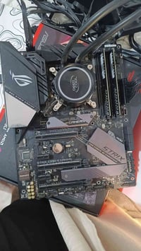 مذربورد ROG Z390 • i7 الجيل الثامن • رام 32GB معطلة
