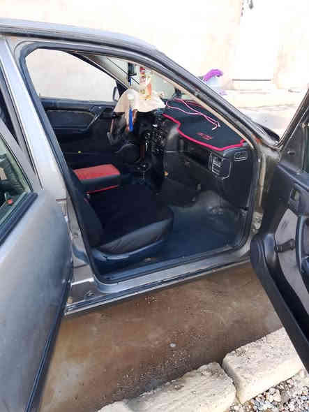 السلام عليكم اوبل فيكترا للبيع حجم 16 موديل 92 رقم المثنى شرطه تحويل*********** السعر33 وبيها مجال
