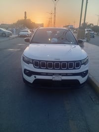 كومباس • ٢٠٢٣ • بدون رقم