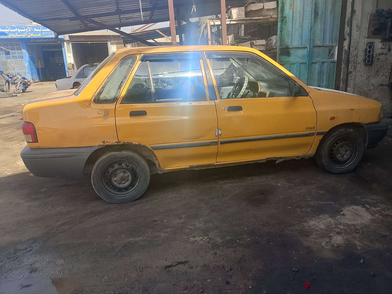 للبيع موديل 11 مكينه وكير حلوات سنويه عظم عاج المكان كربلاء قرب جامعه افريحه عمود 124السعر 10 وبيه مجال الاتصال ع رقم ***********
