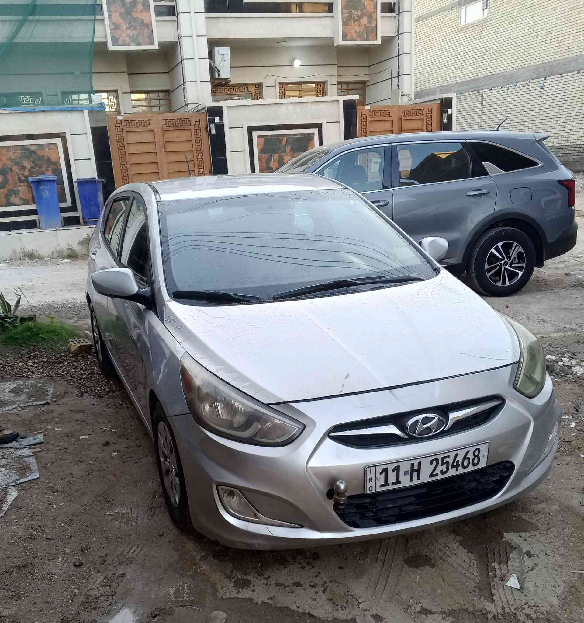 اكسنت رقم بغداد دولي موديل 2016 محرك 1600 السعر 82 وبيها مجال موبايل *********** حادث بنيد دواخل بلادية ليبل واحد بدون تبديل
