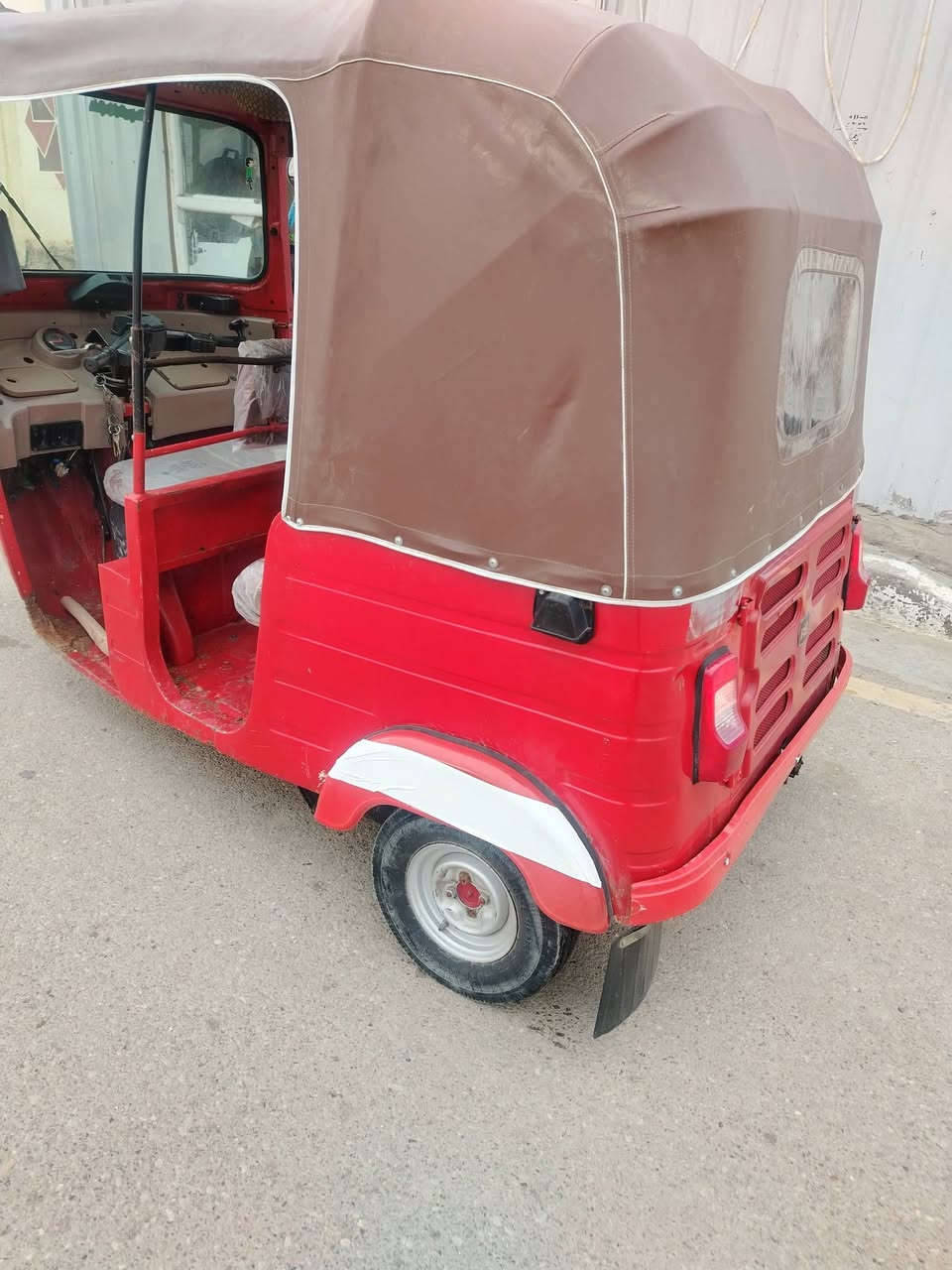 تكتك 18
مكينه خير من الله
امعمره جديد
مسبوغه جماليه
دوشمه جديد سفريات
مابيه نقص برغي شغل وطلع لشارع
رقم عربي بل سنويه انكليزي شرط تحويل
هذا رقمي ***********
مكان ديالى بعقوبه تحرير
