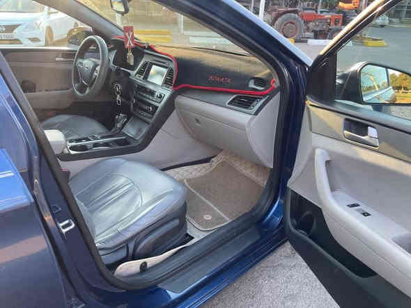 السلام عليكم 
سوناتا 2017  وارد امريكي

حادثها جاملغ الخلفي لايمن 

محرك 2400 GDI

رقم اربيل الدولي باسمي

مواصفات عاديه 

شاشه كبيره 

كشن مخمل 

مانع انزلاق 

مثبت سرعه 

كامره دوراه

وباقي المواصفات المعروفه

ماشيه 73

ما ناقصها يي شي من صدر وتايرات

نوزلات _بلكات _ جويتر عليها ادامه كامله بدون يي نقص تشغل وتطلع والسياره احله من الصور

معاجبك السعر   شوف غيرها كلشي اكو بالسوك والله يرزق الجميع  

السعر$ 147 

بغداد الغزاليه
للاستفسار 
***********
