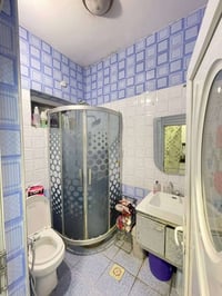 وبركاته  يتوفر مشتمل50م٢ ركن قرب السوق العصري طابقين بناء حديث.... للا...