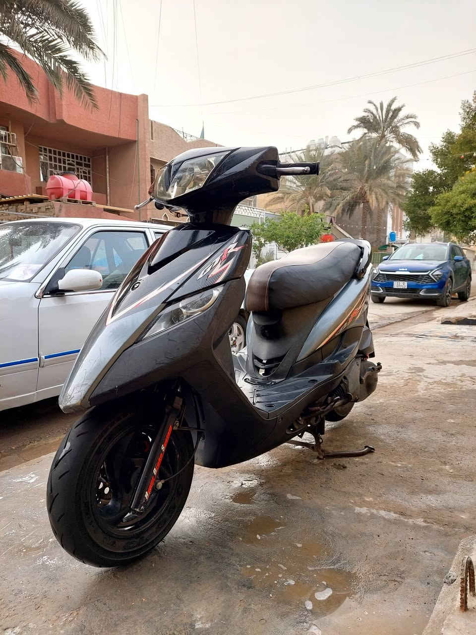 سلام عليكم للبيع دراجه ماكس ثعلب موديل 2006 الدراجة جديده المكينه بل جيس برغي ما مفتوح بيه الدراجه شلعه ومعدل تشك الكاع الدراجة  سعر الدراجة 850 وبيه مجال للطيبين بشهر ال11 طلعت من الرمبه والماكاتبه موجوده مكان الدراجه بغداد الشعله 
رقمي واتساب ***********
