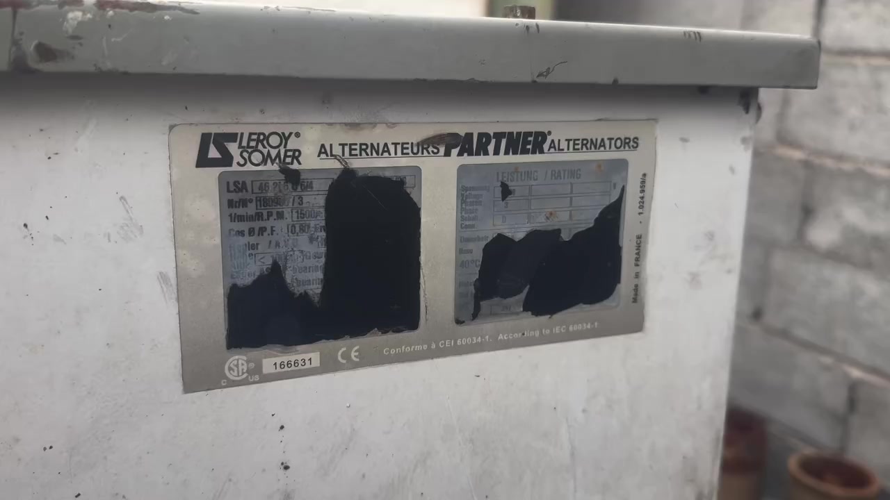 السلام عليكم
مولد للبيع فالفو 22 مكينه مجفت ستندر راس توليد  بلادي 350


**إذا كنت صاحب هذا الإعلان وتريد حذفه لأي سبب، رجاءا أرسل رسالة إلى الدعم الفني**