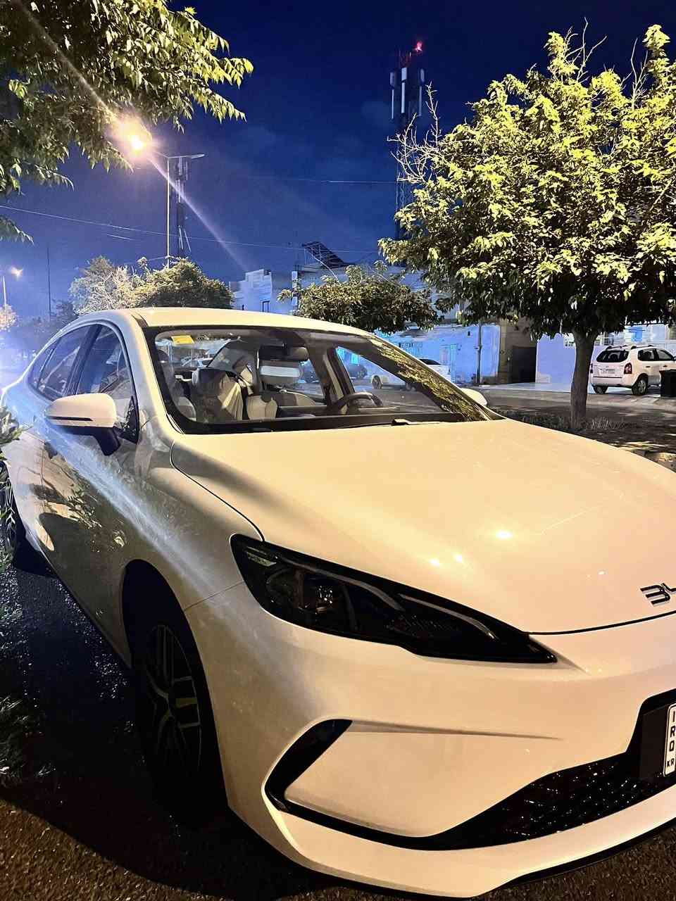 BYD Seil 05  ویل كڕۆم 
بۆ فرۆشتن سیاره‌ك هیجی نیه‌  بێ ته‌زریه‌  بێ ته‌حدیله‌ و بێ 
سبوخه‌ ته‌نها 6000شه‌ش هه‌زار رۆییه‌ سیاره‌كه‌ هه‌موو ئه‌شیایی  
خۆی له‌گه‌ره‌ بێ كێشه‌یه‌   به‌ناوی خۆمه‌ سیاره‌كه‌   
☎️0750 480 7072 
☎️0750 680 7072

