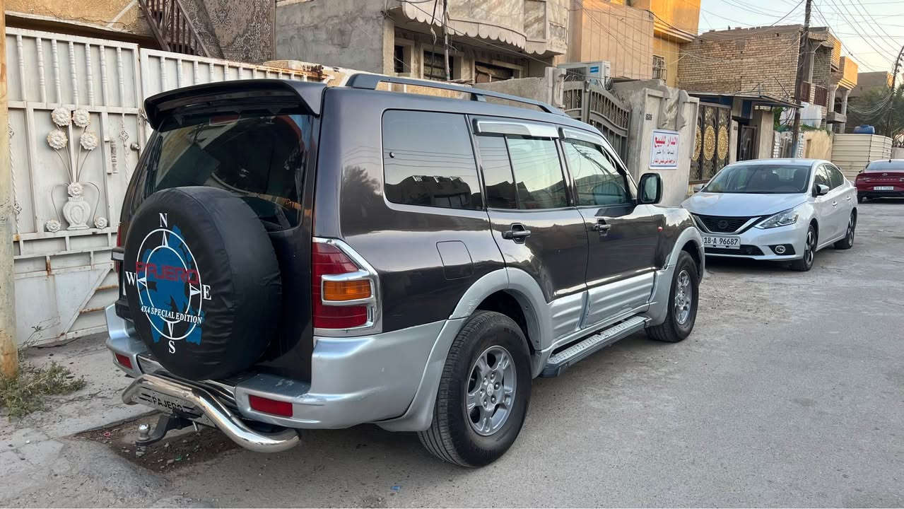 السلام عليكم للبيع او المراوس ميتسوبيشي باجيرو موديل ٢٠٠١ محرك ٣٥٠٠ تبريد ٣ قطع ثلج صدر امامي خلفي جديد تخم تاير جديد كهربائيات شغاله فور ويل سبعه راكب بيها صبغ حزام بدون حادث دواخل كفاله السعر ٧٧ وبيها مجال مكاني الدوره ابو دشير رقم الهاتف *********** بغداد, العراق
