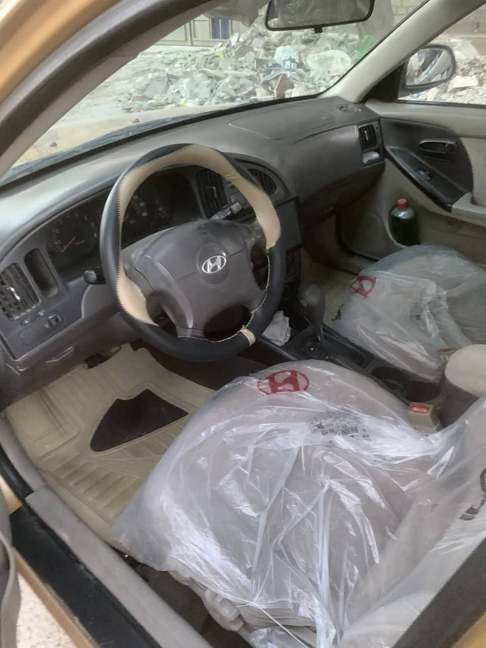 النترا ٢٠٠٤ بغداد باسمي رقم انكليزي سنويه لغايه ٢٩ مصبوغه جماليه جاهزه محرك كير تبريد تخم تاير باتري جديد بوضع الشركه العنوان بغداد بلديات قرب الأمن العامه السعر البيع قفل ٦٨ للاتصال ***********
