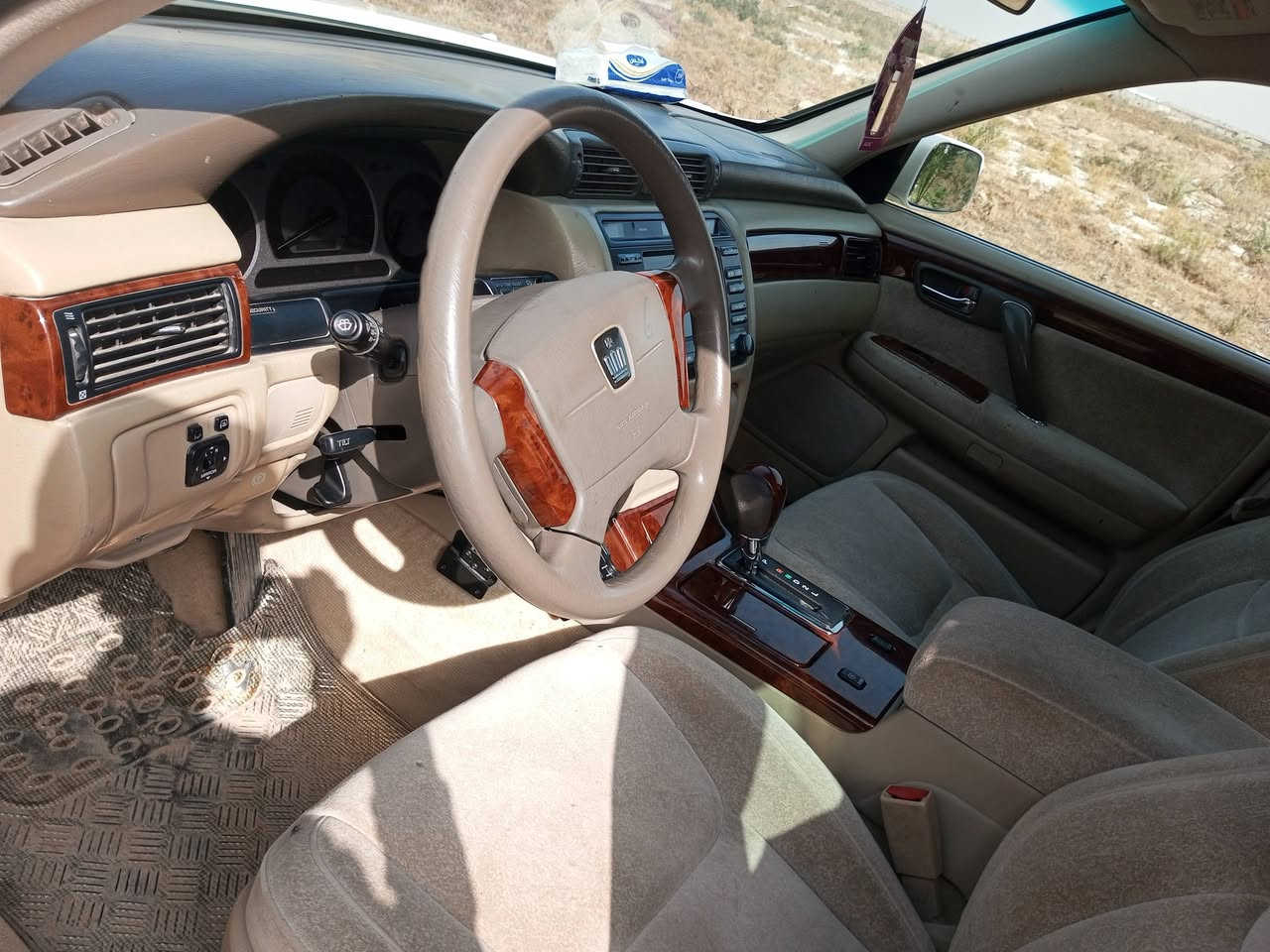 السلام عليكم ملكه موديل 2003 كرستال اصل دكمتين سياره بسمي كصه قماره تحكم ستيرن السعر105 مكاني ناصريه للاستفسار الاتصال على الرقم ***********
