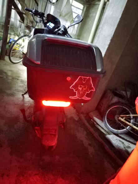 دراجة شحن موديل 2025نضيفة كلش نضيفة فقط الجوزة مكسورة تشتغل بصمة وكارت نضيفة كلش كلشي شغاال بيها المكان بغداد العبيدي الاستفسار ***********
