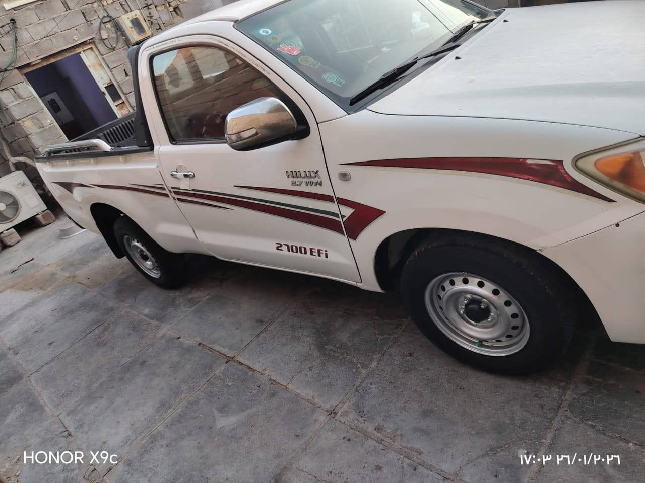 سلام عليكم سياره بيكم هايلوكس تك للبيع 2007مقفوله من صبغ مكاني بصره رقم واسط الهاتف ***********واتساب
