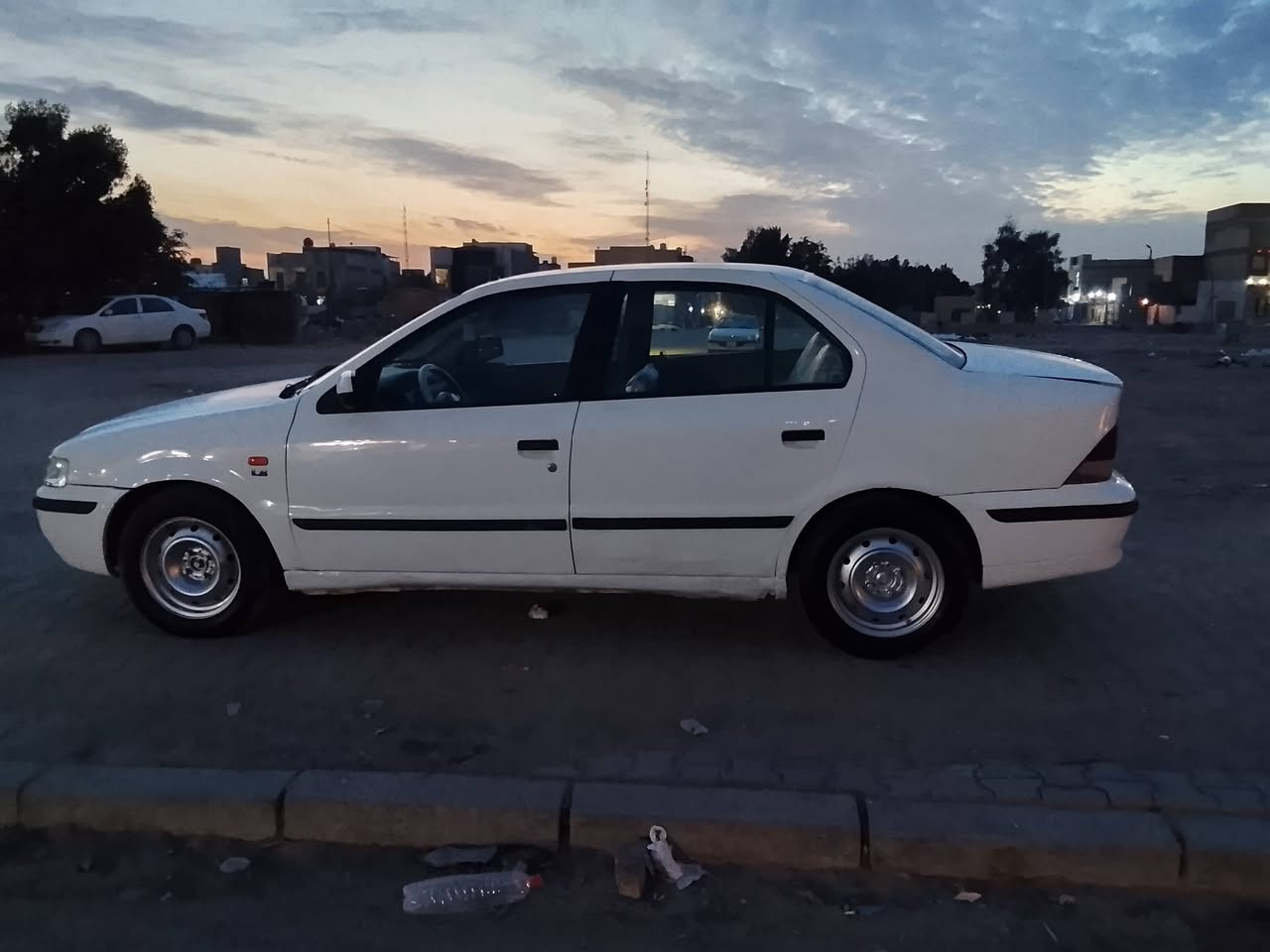 السلام عليكم سمند للبيع كير مكينه جدد تبريد ثلج تخم تاير جديد حداديه السياره جاهزه رقمه بابل شرط مداور ثاني يوم السياره نضيف بل عافيه الي ياخضه مكاني نجف االسعر 38 السياره جاهزه الرقم ***********
