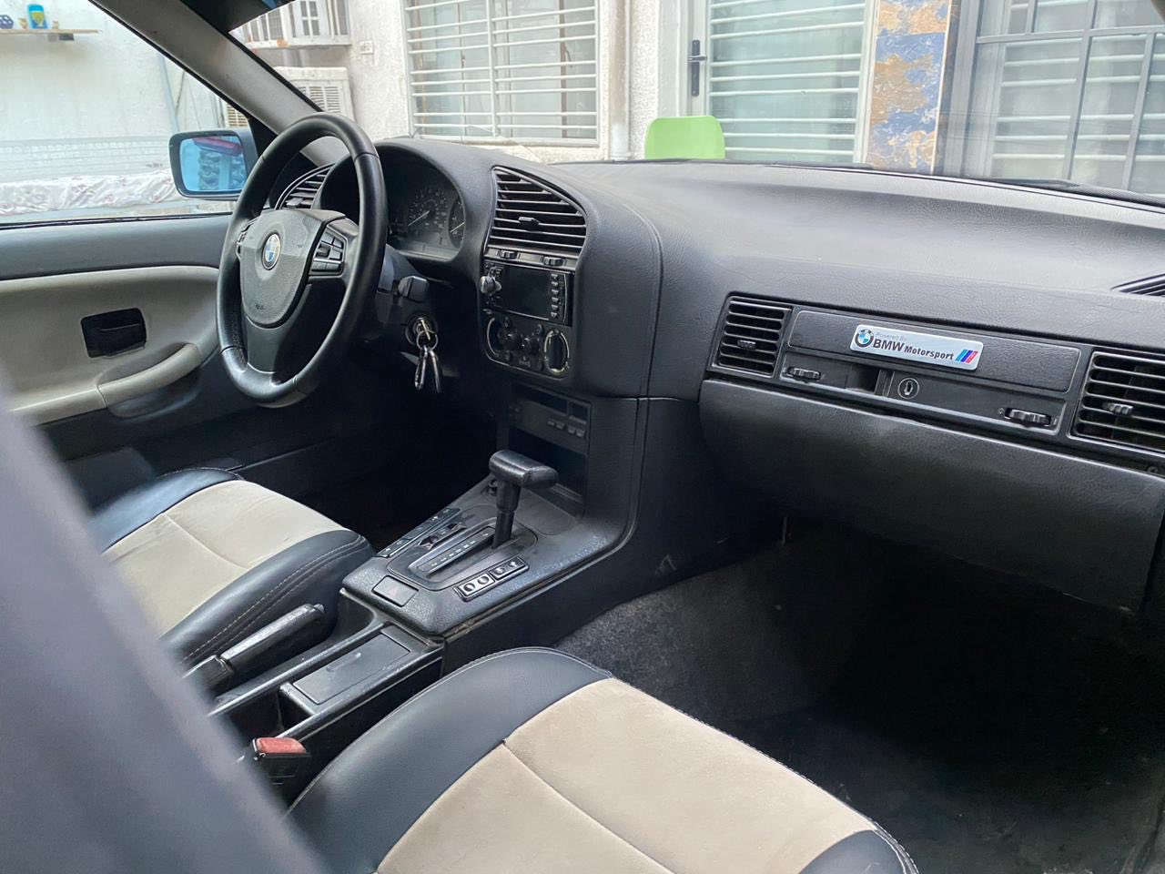 السلام عليكم bmw e36 وراد ياباني 325i مكينه ٦ سلندر ٢٠ كيو اوتو مكينه وكير يخبلن عليها بدي كت m اصلي سلايد كشنات جلد كنتاره بجم زنون واسوارت بك لايت دخاني ويل نيو بيبي تغيير لون مميز جانت نيلي سنويه بسم صديقي تحويل ثاني يوم مكاني بغداد سعرها 55 رقمي ***********
