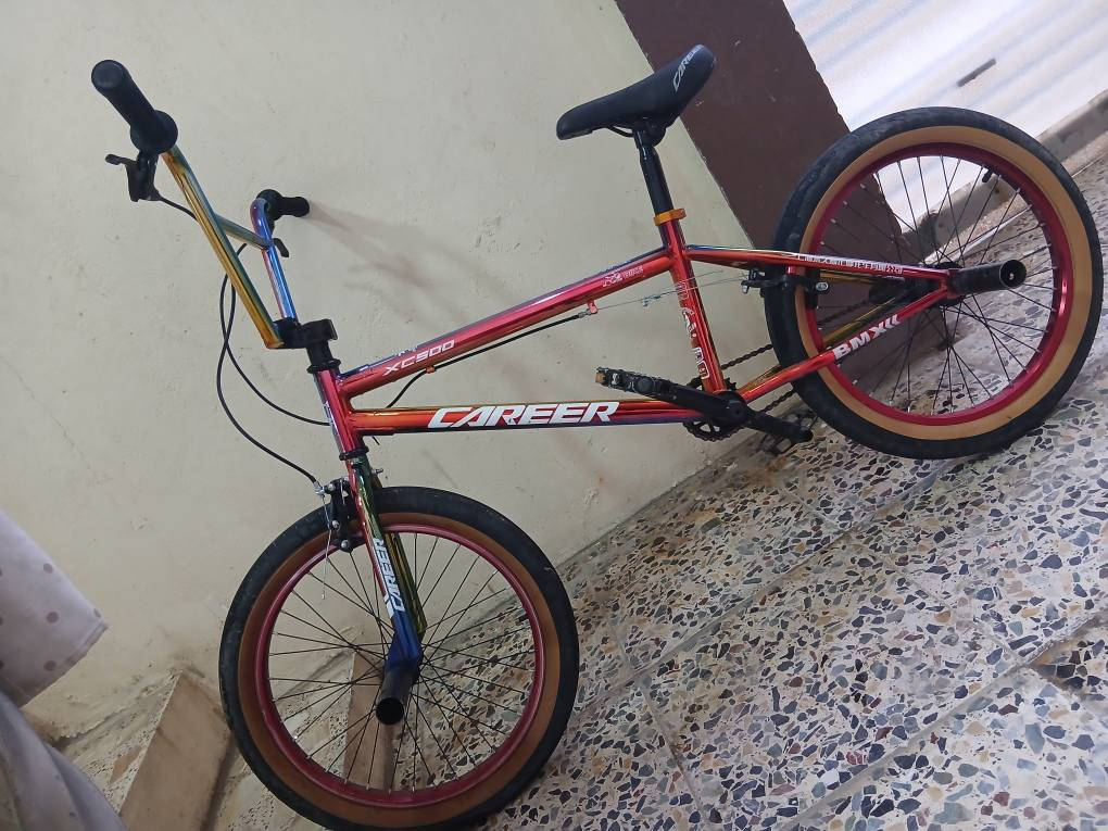 بايسكل Bmx للبيع السعر 180وبي مجال مكاني بغداد حي القاهرة ويا يجي 4 حمالات هدية يشهد الله مصارلي شهر من مشتري وشخط مابي ويا ثنين بريكات


**إذا كنت صاحب هذا الإعلان وتريد حذفه لأي سبب، رجاءا أرسل رسالة إلى الدعم الفني**