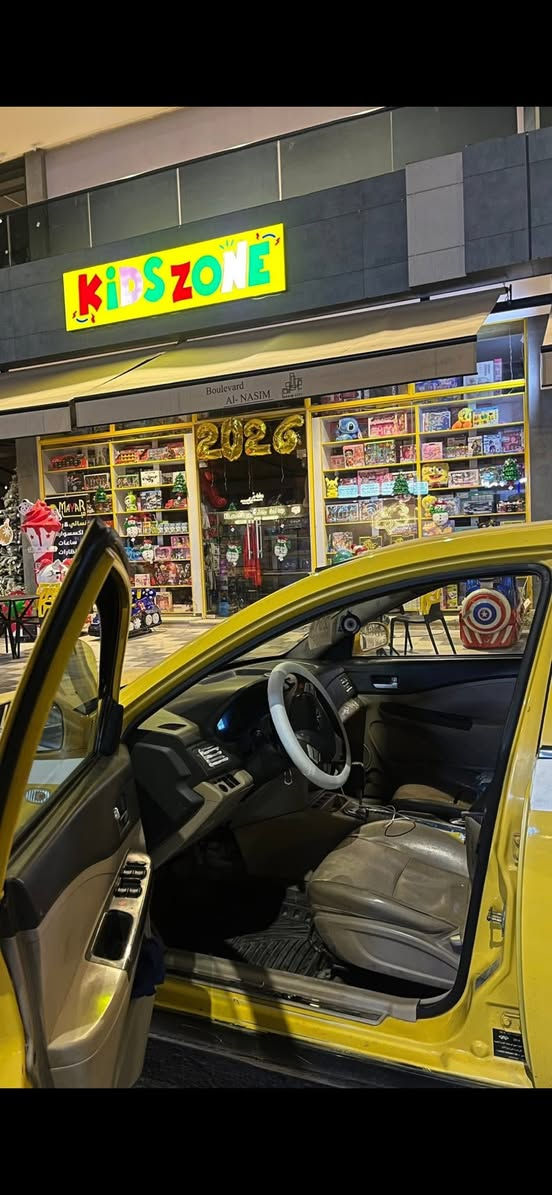 سلام عليكم شيري E5 خليجي مديل 2014 فول مواقفات فتحه بصمه كشنات جلد محوره كامري ابو الجف مصالها شهر سياره جاهزه وكامله ومابيها نقص وخير من الله بس الصدر ول جامه الاماميه سياره تخم تاير كلشي بيها جديد ولسياره مصبوغه عام اثر جراد وسياره كامله مكمله سعرها 48 وبيها مجال حك الجيه مكاني بغداد

للتواصل ***********
واتساب ***********
