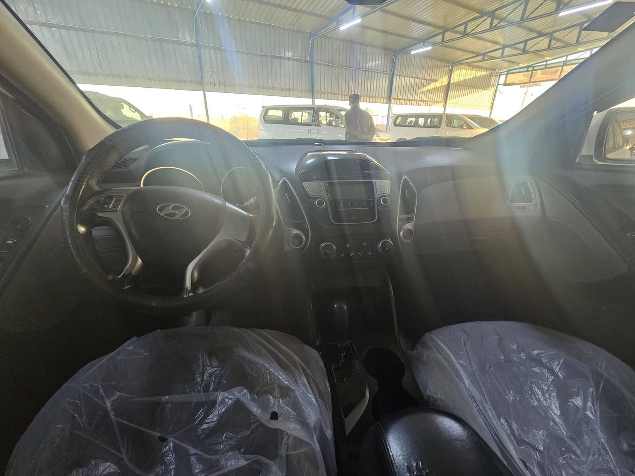 انتباه فقط بيع مستعجل
توسان خليجي موديل ٢٠١٣ رقم بغداد السياره جاهزه جديده حداديه مكفول كير مكينة بيها صبغ فقط البنيد والباب الأمامي الأيمن المكان بابل الشوملي للاتصال ***********
السعر بلاش ١٣١
