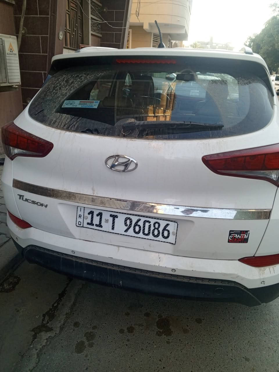 السلام عليكم 
 توسان خليجي 2018
 رقم بغداد الجديد 
هزه سنويه جديدة
يدات نيكل
شاشة كبيرة حساسات اماميه وخلفيه
كاميرا خلفية
مري شفط مع اشاير
لد نهاري
تحكم ستيرن
كشنات جلد
الارضيه مغلفة جلد
تطعيم الداخل صاجي 
ثلاث وضعيات قيادة (سبورت,عادي,ECO)
تبريد قطعتين السياره مكفوله محرك كير مكفول بسمي السعر 183 وبيه مجال العنوان بغداد الاعظميه *********** وتساب ***********
