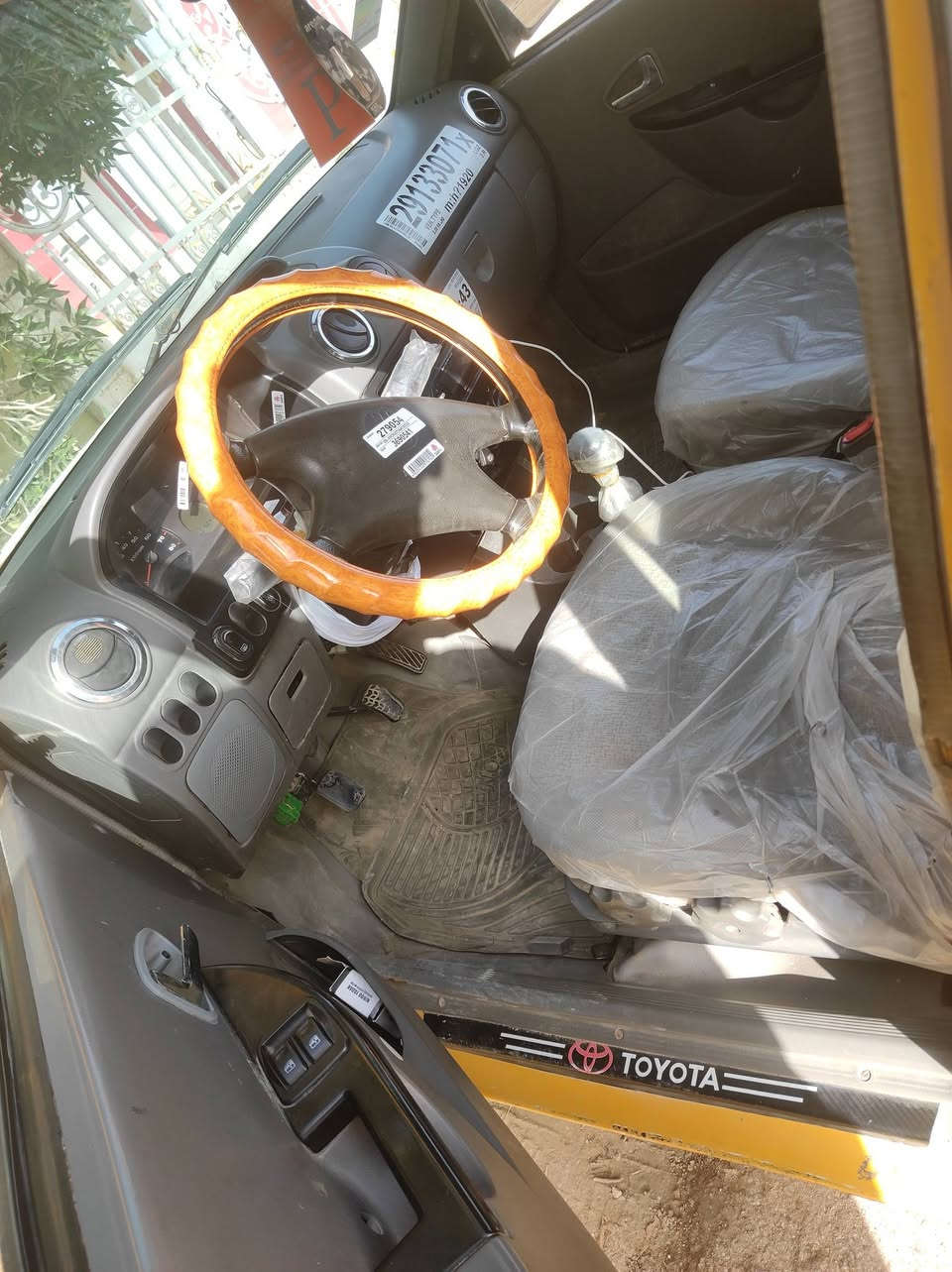 سلام عليكم دمعه ال البيع سياره جاهزة على اخر حبايه تبريده تتفئه رقم انكليزي مصفره هيئه وغرامات مداور ثاني يوم كير ومكينه جيس هاذا رقمي رجائن المو شراي لا يتصل مكاني الحمزه الشرقي ***********
