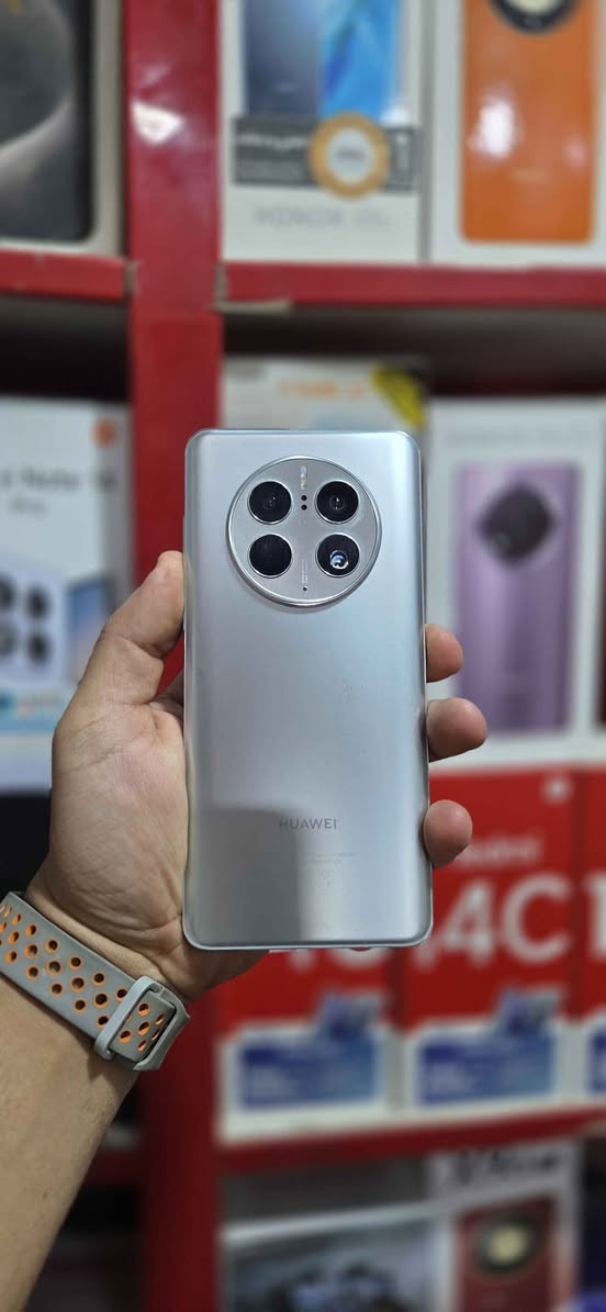 Huawei mate 50 pro

ذاكره 256/8g
نظافه 💯

شاشة اوليد 120Hz
بطاريه 💯

معالج snapdragon 8+ gen 1
خدمات كوكل تنزل طبيعي 

دبل شريحه شرق اوسط 
نسخة عالمية 
*بدون ملحقات فقط كفر

السعر 425الف قفل 🔐 

متوفر توصيل جميع المحافظات 10الاف مقدما

متوفر بيع او مراوس استفسار خاص او اتصال

بابل سوك الحله شارع المكتبات
 مكتب الماسه للموبايل 

***********
*********** حلة, بابل
