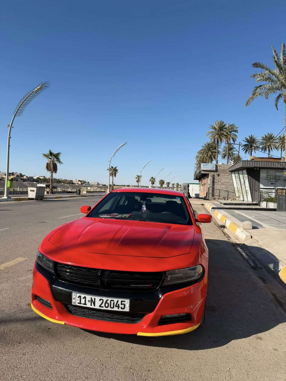 جارجر sxt  موديل 2019   رقم سياره بغداد لون مميز طماطي حجم محرك 3,600  سياره حيل نظيفه  من الداخل والخارج  بيها بارد قليل ومشتغله  PDR مكاني ديالى بعقوبه ***********
