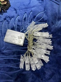 نشره ضوئية • ٢م • قراصه مضيفه