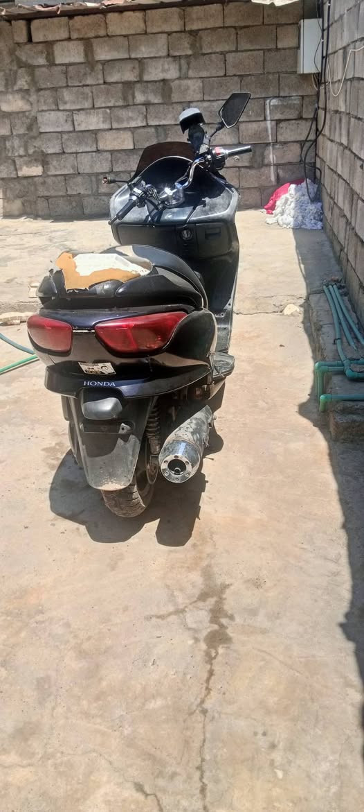 متاح فورزه 8/ 0 كامل كلو شقال بشرط حلو بس يعوزو تقليف الكشن مكاني حي سماح سعر 550 وبي مجال ***********
