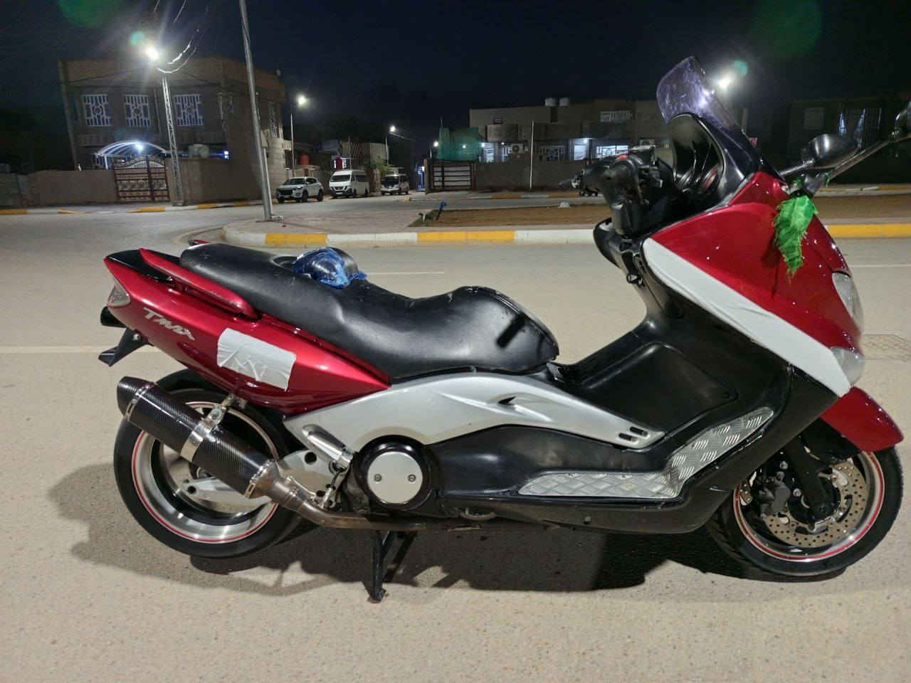 سلام عليكم تي ماكس 2008للبيع كفالة عامه سويج واحد مري 2011 
مابيها اي نقص دراجه انضف من الصور الاستفسار ***********
مكاني واسط الزبيديه
