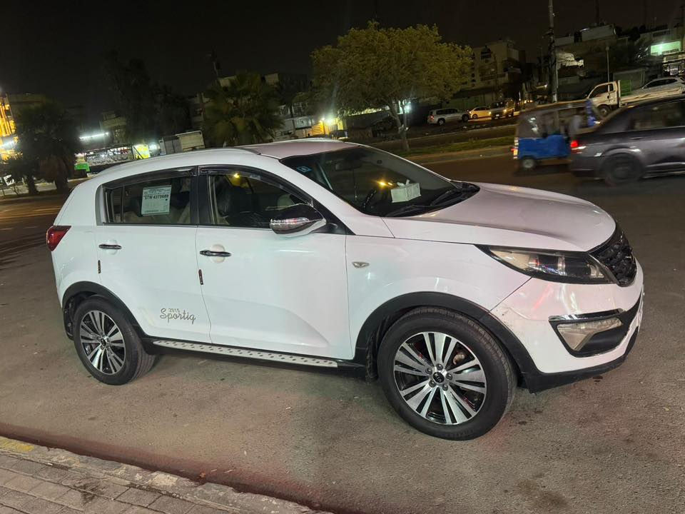 السلام عليكم مكلف للنشر كيا سبورتج 2015 كفاله عامه رقم بغداد نكليزي السعر ١٦٥ وبيها مجال ماشية ١٠٠ الف مكانها بغداد لاستفسار ***********
