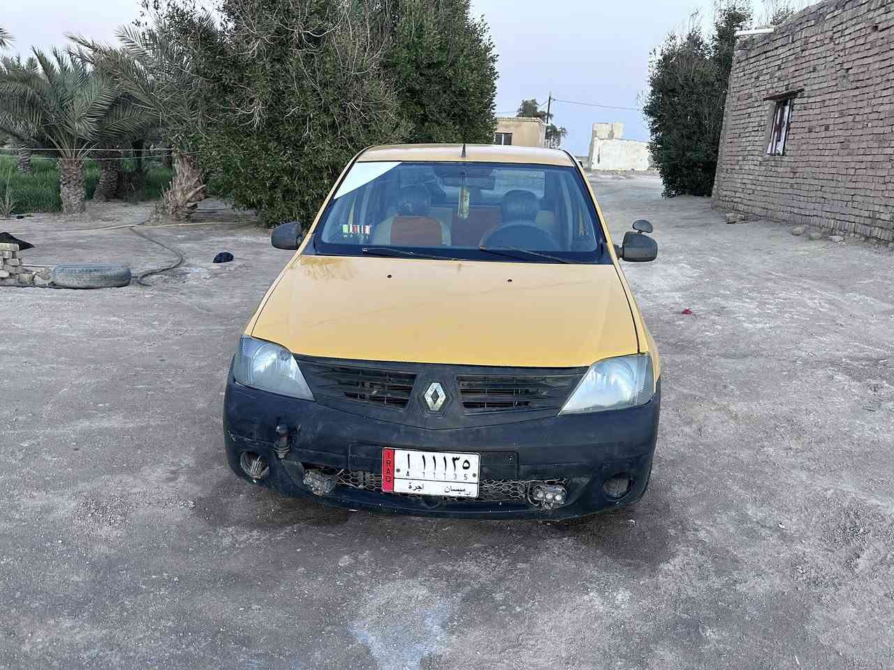 رينو لوكان ٢٠١٠
مشروع وطني لل ٢٨
باور 
مكينه جديده وكير 
صبغ عام اليوم طلعت من الفرن 
مكانها سماوه 
***********
