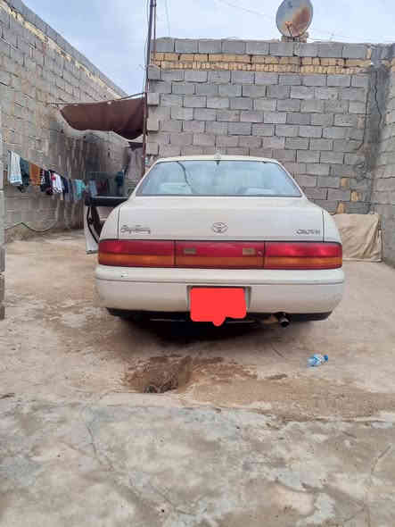 السلام عليكم شباب بطه متصل مكفوله كفاله لا ضربه ولاكص مكفوله من الصبغ ال عام رقم بغداد مشروع وطني مكينه وكير وحداديه وتخم تاير تبريد عوزه شي بصيط جاهزه من كلشي غرفه جديده دشبول جديد مكينه 2ونص سنويه منتهيه بعد مامنتهي مداور ثاني السياره جديده احله من الصوره شرط مكان السياره  واسط قظاء الموفقيه السعر 58 وبيه مجال بصيط حسب القناعه الموشراي لايعلق رجان السياره جاهزه من كلشي***********
