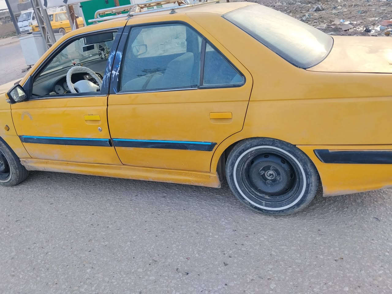 السلام عليكم ورحمه الله وبركاته سياره بيجو للبيع رقم وسنويه بسمي رقم انكليزي أي نقص مابيهه حداديه جديد تبريد مسوي جديد دوشمه نحله اي نقص مابيهه مكان بابل ورديه خارج سيف سعد السعر 28وبيهه مجال موديل 13جاهزه من كلشي ***********
