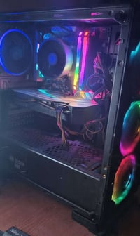 كمبيوتر مستعمل • رايزن 5 3600x • 2060 سوبر